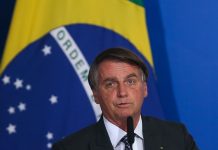 Bolsonaro seria uma liderança mundial se tivesse apoiado a vacinação contra Covid-19 desde o início