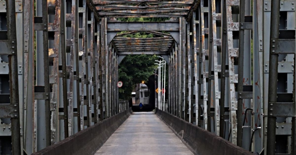 Iluminação pública da Ponte de Ferro será restabelecida nesta segunda-feira em Blumenau