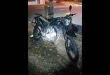 Motociclista colide em poste e é conduzido em estado grave ao hospital em Timbó