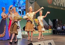 GALERIA: Confira imagens do concurso que elegeu a realeza da 38ª Oktoberfest Blumenau