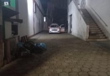Homens armados tentam roubar carro em frente de pastelaria em Indaial