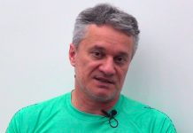 Paulinho Cardoso técnico do Blumenau Futsal