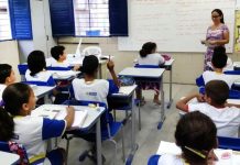 Vereador de Blumenau propõe lei que cria programa de prevenção ao racismo nas escolas