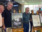 GALERIA - Com nova identidade visual, Oktoberfest Blumenau formaliza licenciamento de marca e terá itens oficiais à venda