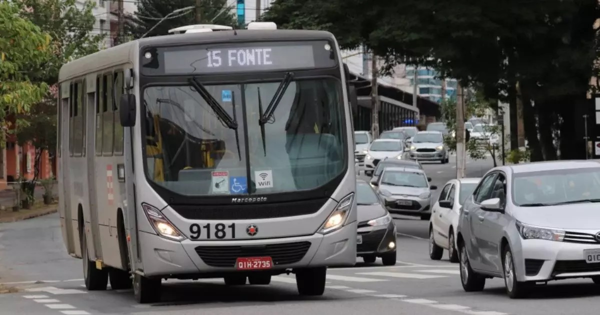 URGENTE - Sindicato cancela paralisação dos ônibus que aconteceria nesta terça-feira em Blumenau