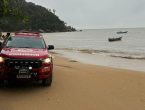 Corpo é encontrado boiando no mar em Porto Belo