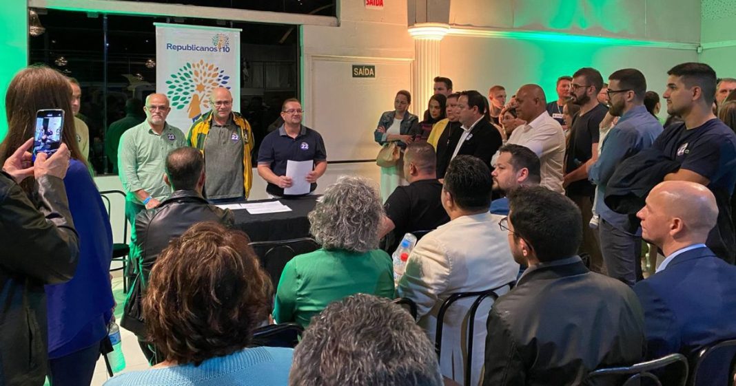 Republicanos define pré-candidatos a vereadores em Blumenau em convenção partidária