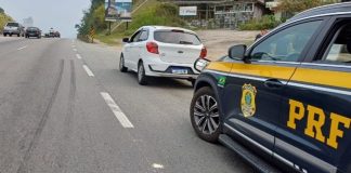 Carro furtado em Blumenau