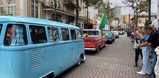 Blumenau decreta proibição de manifestações políticas e eleitorais no desfile de 7 de Setembro