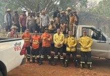 Bombeiros catarinenses resgatam grupo de brigadistas que estavam perdidos em meio aos incêndios no Mato Grosso