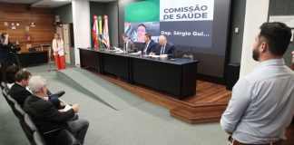 Comissão de Saúde na Alesc aprova projeto sobre medicamentos a base de canabidiol