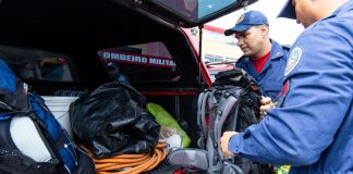 Nova equipe de bombeiros catarinenses é enviada para combate às queimadas no Centro-Oeste