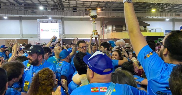 VÍDEO - Equipe Amigos do Barney é a campeã da 30ª edição Gincana Cidade de Blumenau