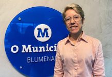 “Meu propósito é estar ao lado do prefeito ajudando na construção da cidade”, diz Maria Regina (PSDB), vice-prefeita de Blumenau