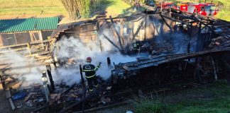 incêndio atinge e destrói rancho