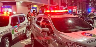 Homem entra embaixo de caminhão e morre esmagado em Balneário Camboriú