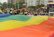 Vereador quer proibir uso de símbolos cristãos em Paradas do Orgulho LGBTQIAPN+ em Blumenau